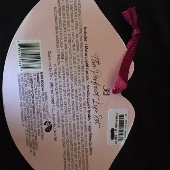 4PCS 👄 Paradise Bundle 💋 💄 - Picture 3 of 4